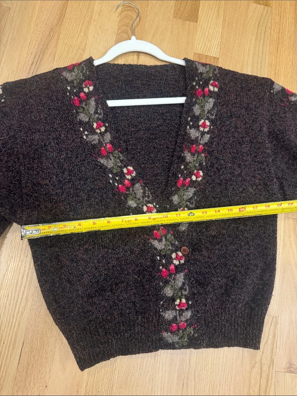 COMPONENTS by Susan Bristol Hand Embroidered Cardigan 100% WOOL